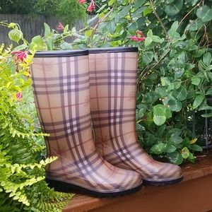 Burberry Horseferry rainboots